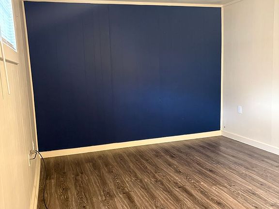 5th image of 2116 S Higgins Ave