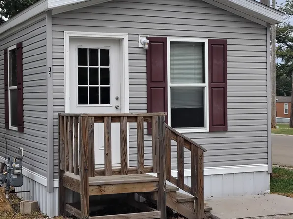 245 SE 29th St, Topeka, KS