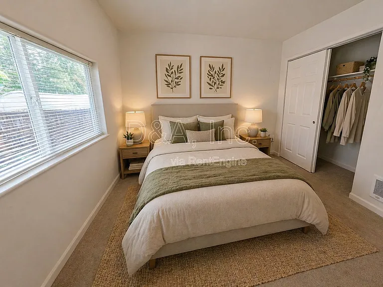 415 SE Mayberry Ave — Photo 7