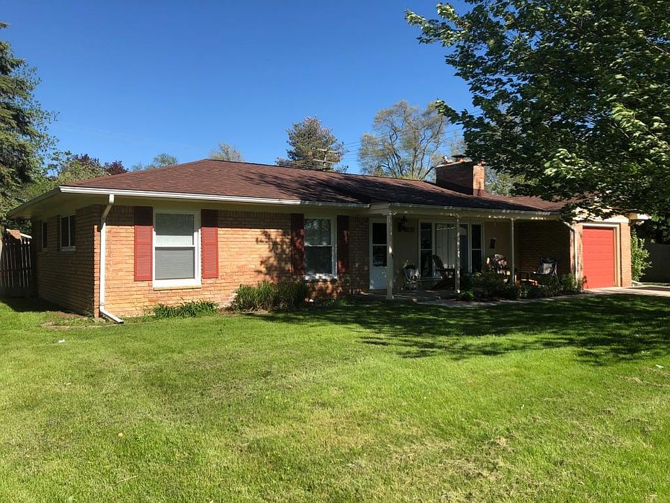 1st image of 2927 Oakdale Dr