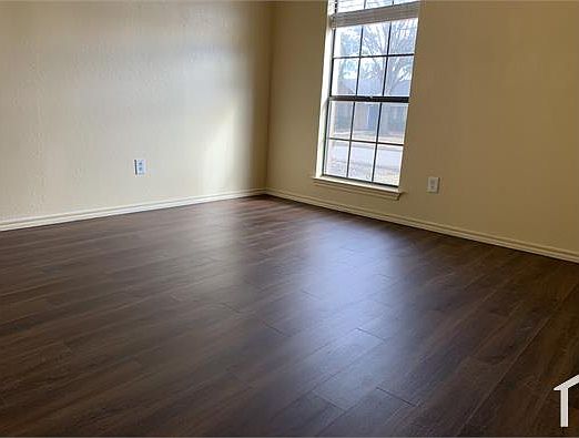 5th image of 6909 Sharps Dr