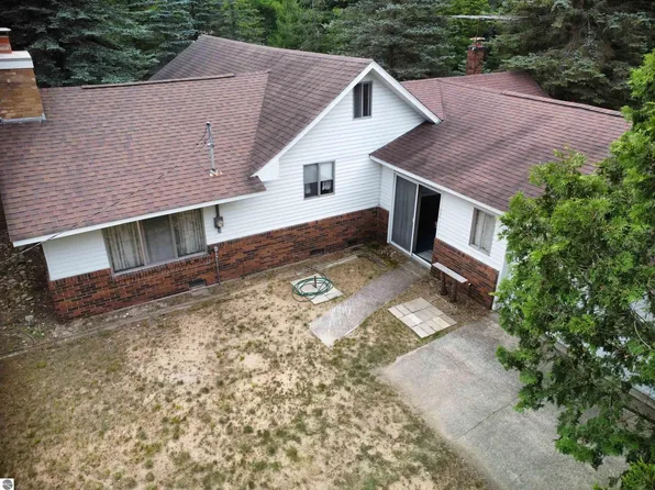1908 Sanderson Rd, Prescott, MI 48756