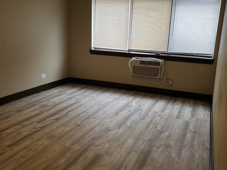 G2_living rm_2_03042020