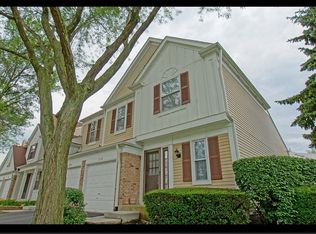 1534 Crab Tree Dr, Westmont, IL 60559