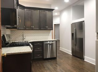 2117 W Berteau Ave #1F, Chicago, IL 60618