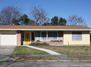 463 Sandalwood Ln, San Antonio, TX 78216
