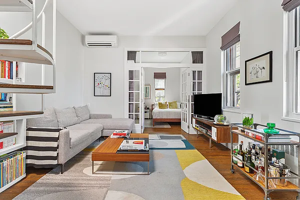 Sold by Compass | media 3