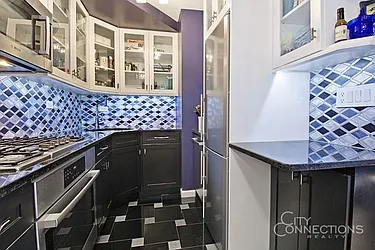 Rented by City Connections Realty