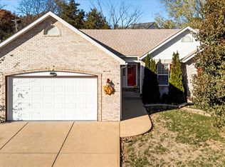 102 Williamsburg Dr, Crystal City, MO 63019
