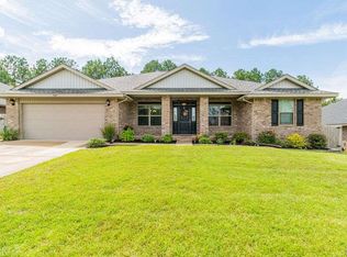 909 Jacobs Way, Cantonment, FL 32533