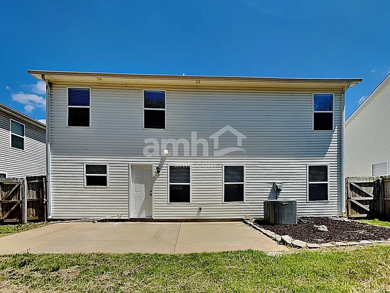 5209 Sunsail Dr — Photo 21