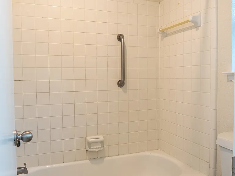 6616 Parkview Ln — Photo 10