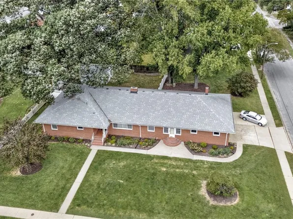 301 Faulk Rd, Norfolk, VA 23502