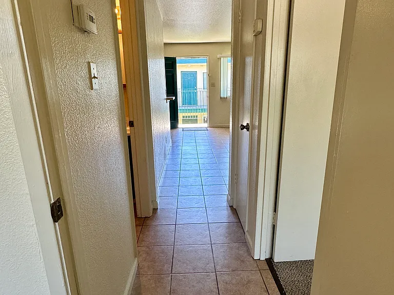 937 W Kettleman Ln #15 — Photo 4
