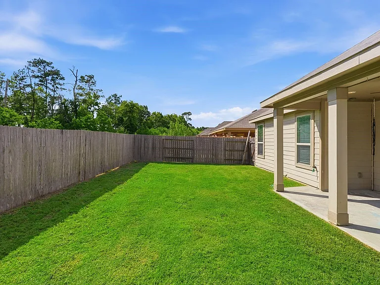 1140 Clonmore Ct — Photo 43