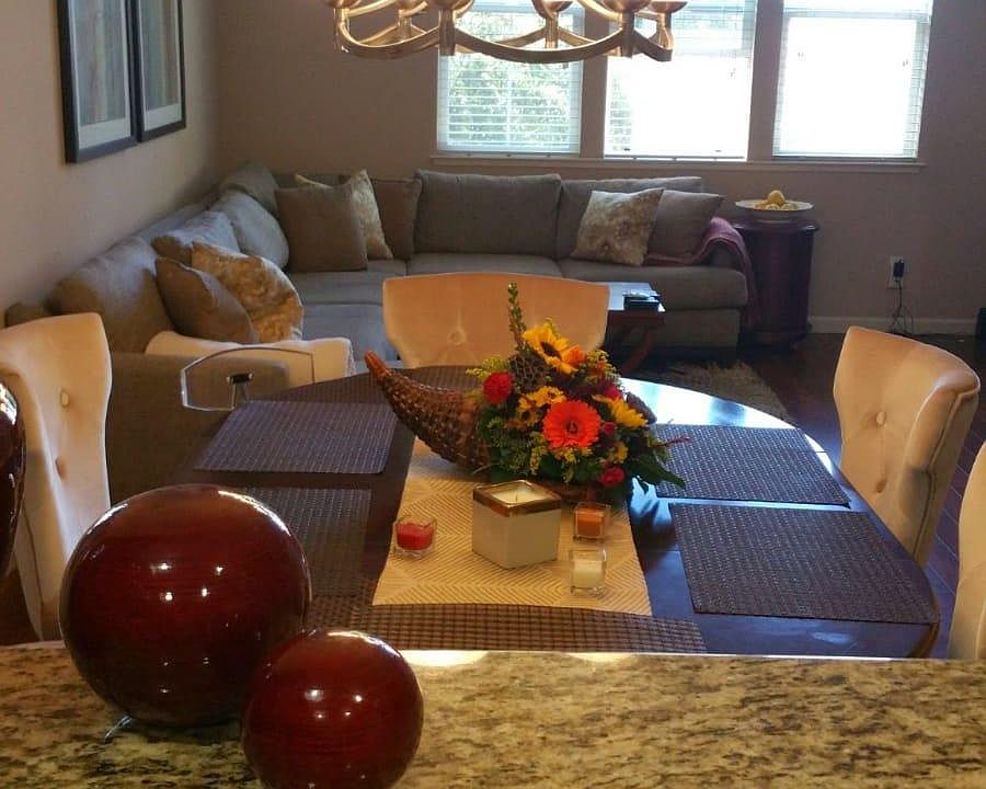 1st image of 2458 Autumnvale Ave