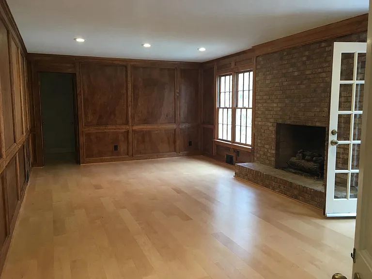 Judge's-paneled living room