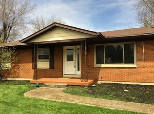 627 Suncrest Dr, Springfield, OH 45503