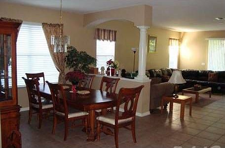 4th image of 7713 Grasmere Dr