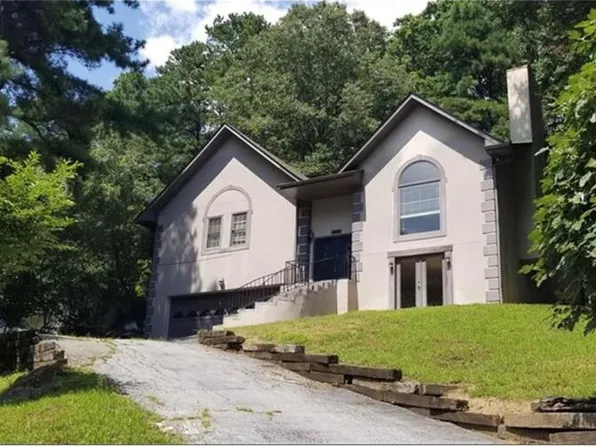 3386 Shore Lake Dr, Tucker, GA 30084
