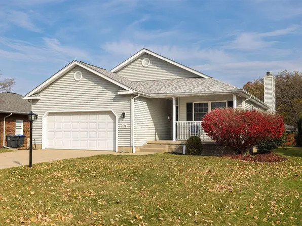 825 McConnell Ave, Erie, PA 16505