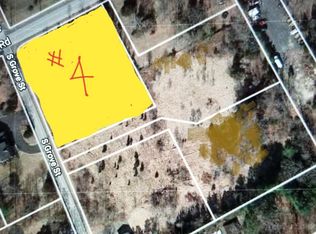 4 S Grove St, Sicklerville, NJ 08081