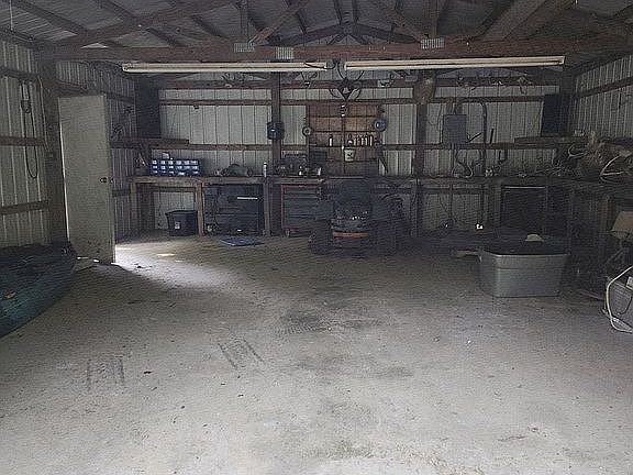 Concrete floor in 24X30 Gara