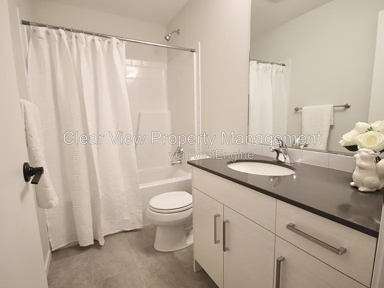 16 Rivergrove Ln W #4 — Photo 9