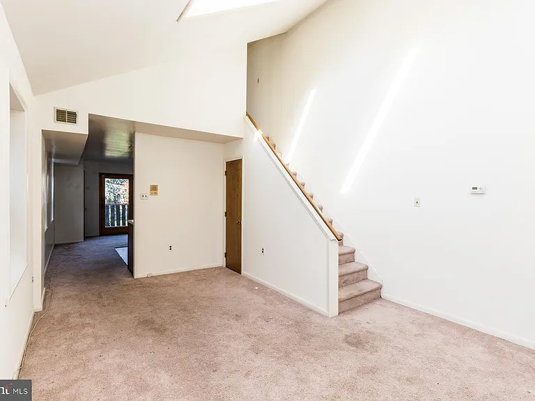 540 N 4th St #D — Photo 2