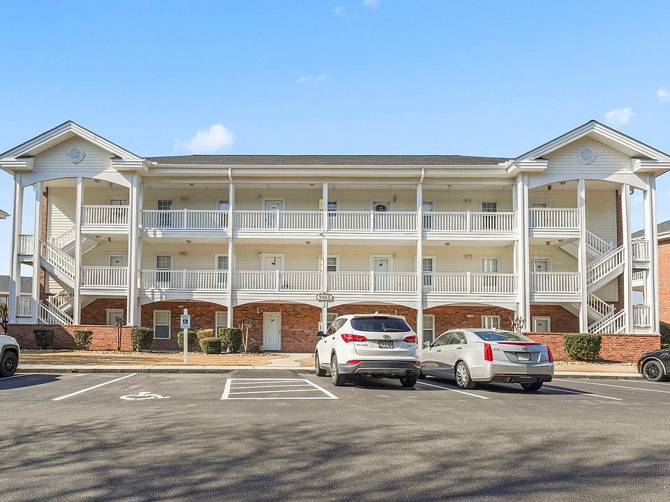 1st image of 3915 Gladiola Ct. #304