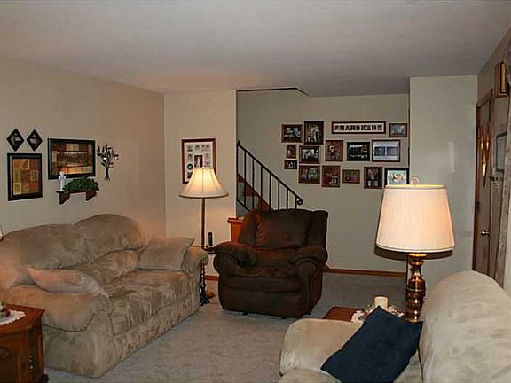 4th image of 657 Morningstar Dr