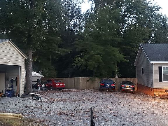 4th image of 7954 Whaleyville Blvd
