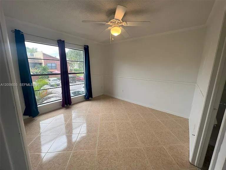 6211 SW 116th Pl #F — Photo 12