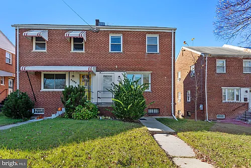 4910 Sargent Rd NE Photo 1