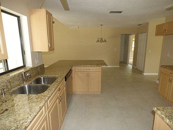 2nd image of 2534 Northway Dr