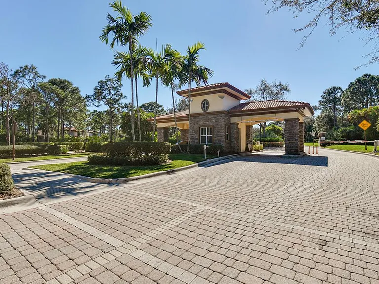 455 Pumpkin Dr — Photo 32