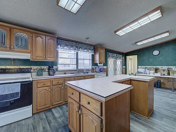 5th image of 908 E Waverly Dr