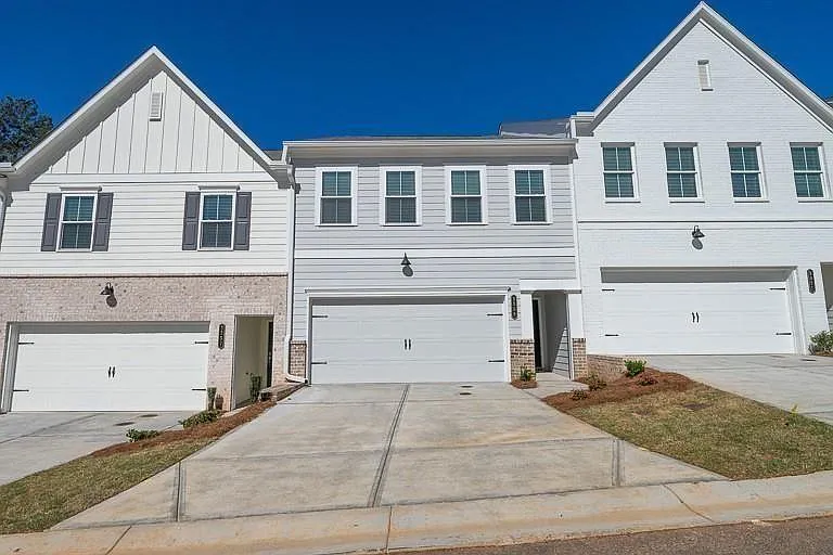 3359 Verdi Ln