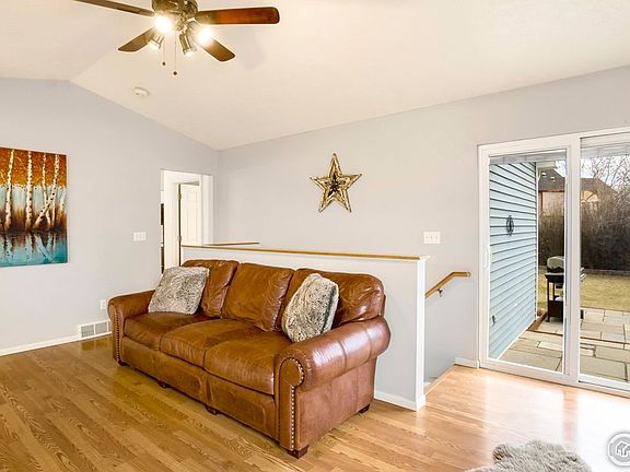 5th image of 703 Cornerstone Dr