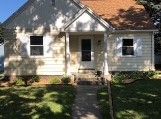 913 Vermont St, Waterloo, IA 50702