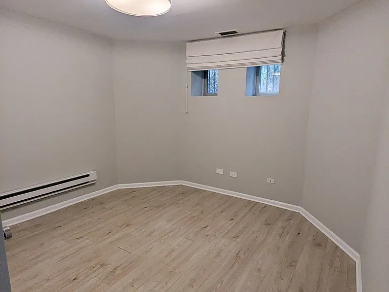 633 W. Arlington Pl. — Photo 7