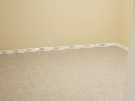 5th image of 8816 Highland Ave