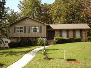 2404 5th Pl NW, Center Point, AL 35215