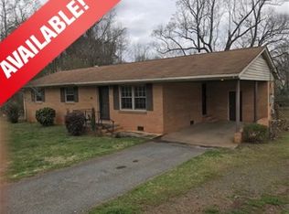 206 Park Rd, Mount Holly, NC 28120