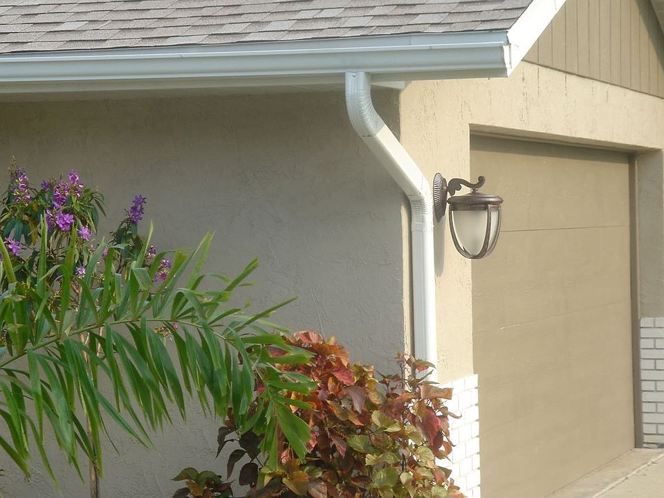 2nd image of 4719 Hidden Lake Dr