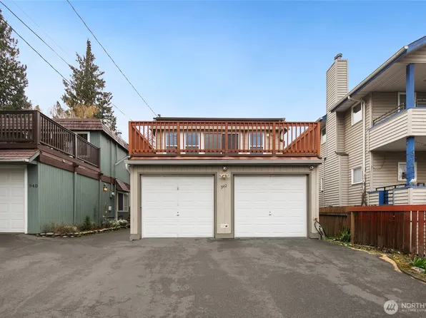 942 N 82nd Street, Seattle, WA 98103