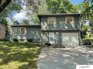 9634 Spaulding St, Omaha, NE 68134