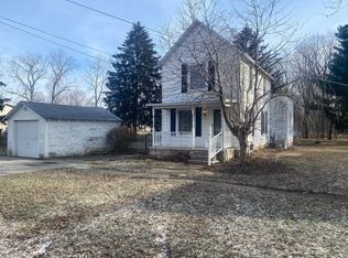 16 Hayward St, Tiffin, OH 44883
