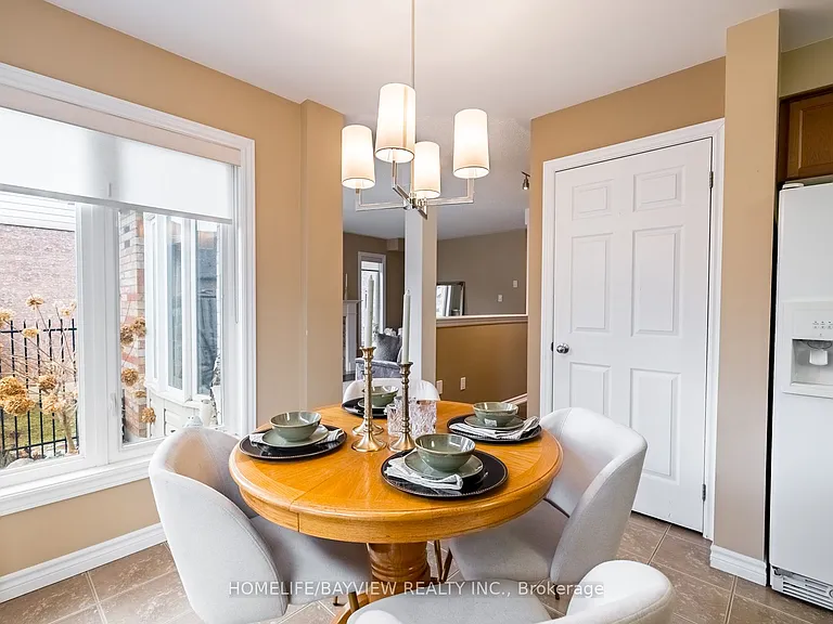 629 Autumnwood Trl — Photo 9