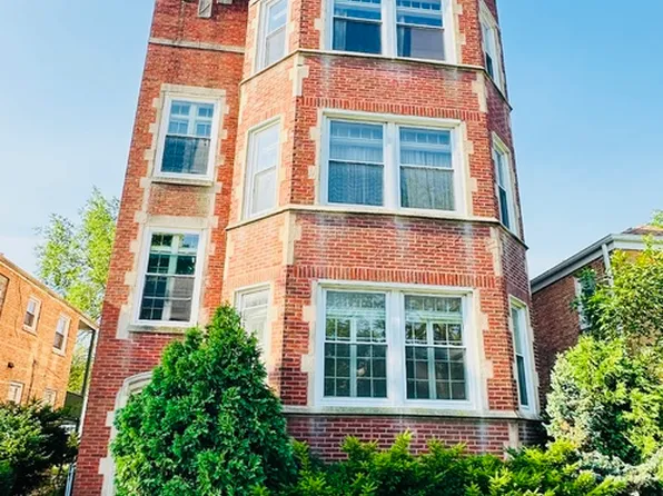 4935 Louise St, Skokie, IL 60077